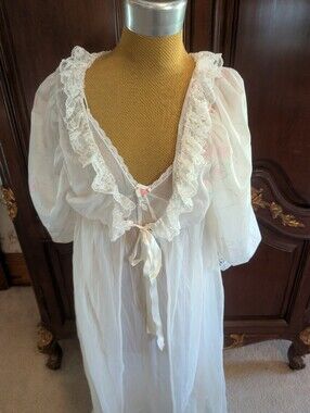 Tosca Of California Vintage Lingerie Robe And Gown 2 Piece Set